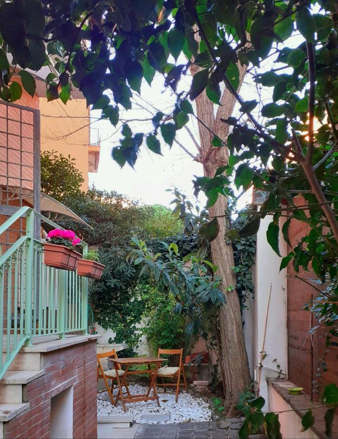 Casa Galante Ostia Centro Apartment Exterior foto