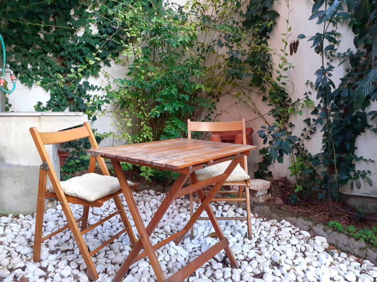 Casa Galante Ostia Centro Apartment Exterior foto